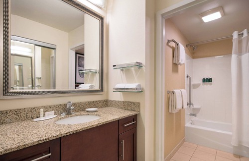 Camarillo Hotel | Residence Inn by Marriott Camarillo
