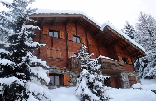 Bellentre Ski Chalet | Residence L'ETERLOU - Chalets for 10 People