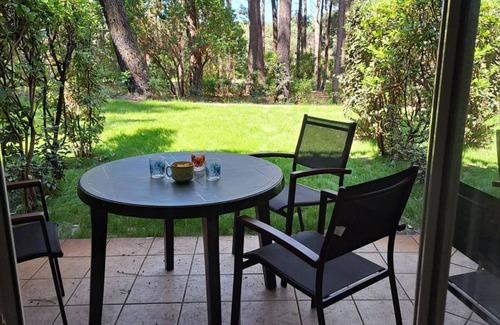 Lacanau-Ocean Apartment | Residence Lacanau les Pins - T2 apartment with private and heated pool