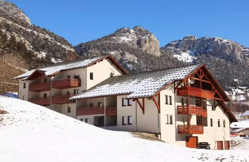 Avrieux Apartment | Residence Le Plein Soleil * - 2 Room Cabin 6 People Balcony/Terrace