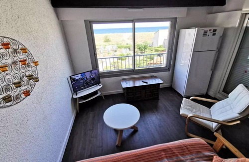 Port Leucate Apartment | Residence Les Aigues Marines - Beautiful three-room apartment with sea view in Port Leucate. Ref: 1AM 187