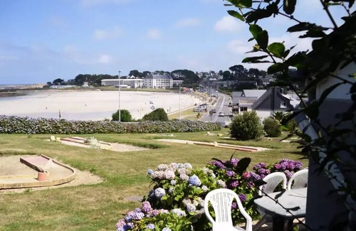 Trevou-Treguignec Apartment | Residence Les Terrasses de la Plage - Studio 2 People Terrace - Sea view