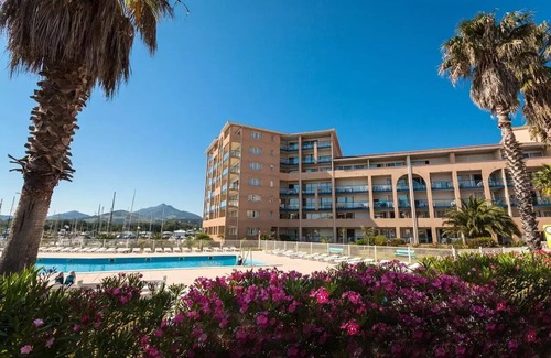 Plage d'Argeles Apartment | Residence Mer & Golf Port Argelès* - 3 Rooms 6 People - Mountain Side