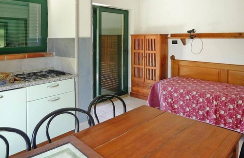 Guardistallo Apartment | Residence near Guardistallo with Olive Groves