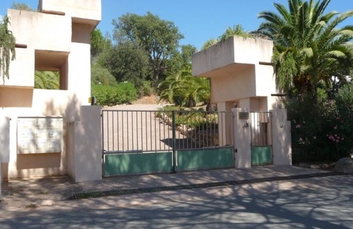 Favone House | Residence Playa del Oro- Favone 2- Three-room apartment on the ground floor
