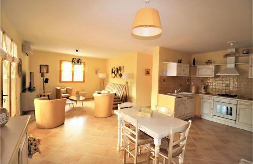 Casaglione Apartment | Residence U MELU GRAND T3 JAUNE à l'étage