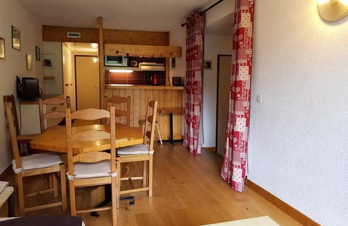 Arc-2000 Apartment | Residence Varet - Apartment 2 rooms 6 people in Arc 2000 with views of the slopes and the resort
