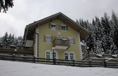 Canazei Apartment | Residence Villa Avisio
