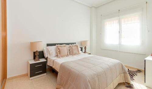 Jacarilla Apartment | Residential jardín del pintor - la casa amarilla