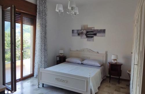 Piazza-Tralia-Pendolo Apartment | Residenza Regina Margherita, Apud Montes