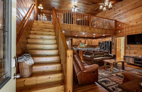 Ellijay Cabin | Resort Cabin, Deer Views, FirePit, Top Reviews