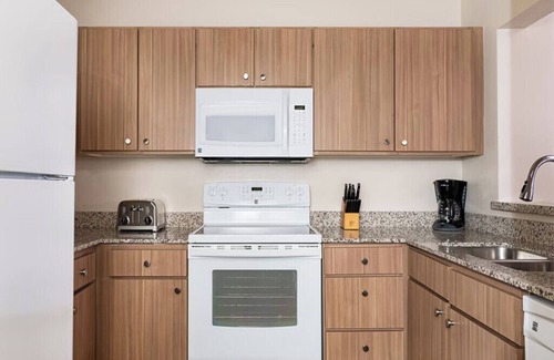 Enterprise Condo | Resort Condo near Formula One