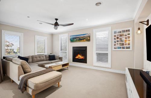 Torquay House | Resort Living on Tempest
