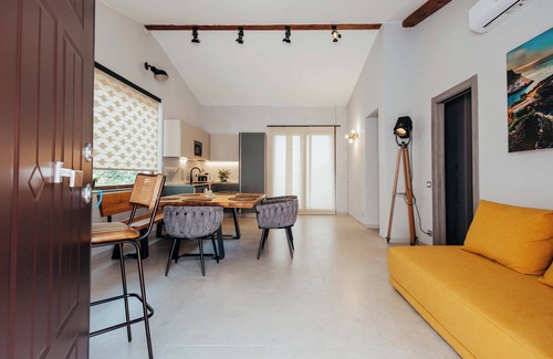 Valeriano Lunense Apartment | Resort Ombreseda2.0