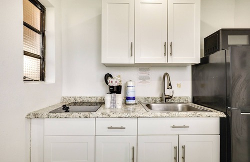 Layton Apartment | Resort Studio w/Pool & Beach Access on Long Key!