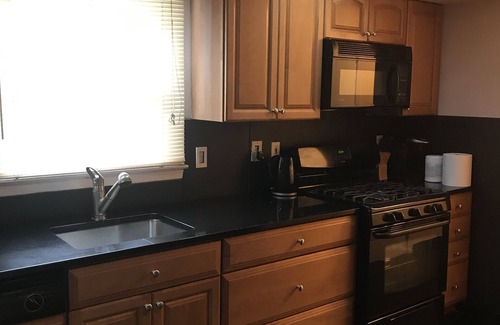 Adelphia House | Resort-Style Like Summer GetAway, 6 Flags & 12Miles to Beach-Paradise of Oasis!
