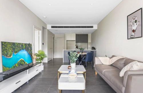 Lidcombe Apartment | Resort Style Living One bedroom Apt Olympic Park