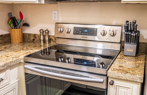 South Scottsdale Condo | Resort Style, Luxury Condo in the Heart of Old Town Scottsdale