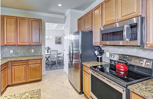 Gran Paradiso Condo | Resort-Style Retreat inside Gated Community Near Downtown Wellen Park and Venice