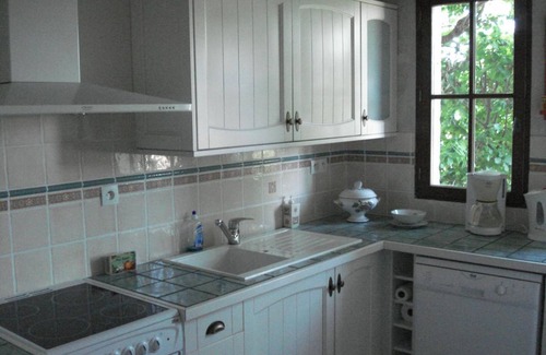 Prunay-Cassereau Cottage | Restored country house near trails and picturesque villages