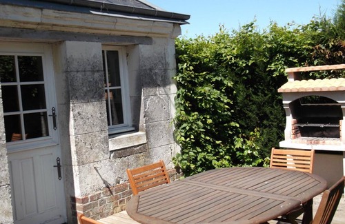 Prunay-Cassereau Cottage | Restored country house near trails and picturesque villages