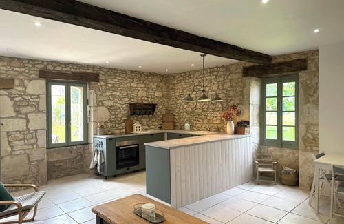 Margueron Other | Restored Farmhouse that sleeps 16 people with large pool, or ideal for Christmas