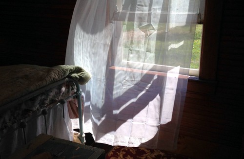 North River Cabin | RESTORED HISTORIC ADIRONDACK CAMP: VIEWS OF NEARBY GORE MOUTAIN, PRIVACY, HISTOR
