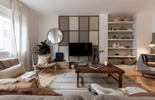 Almagro Apartment | Retama - 2 bedrooms and shared pool in Almagro
