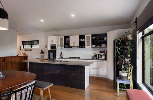 Daylesford House | Retreat 34A - stunning views, meticulous design and pet friendly