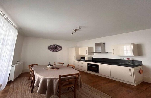 Bligny sur Ouche House | Retreat in Bligny-sur-Ouche