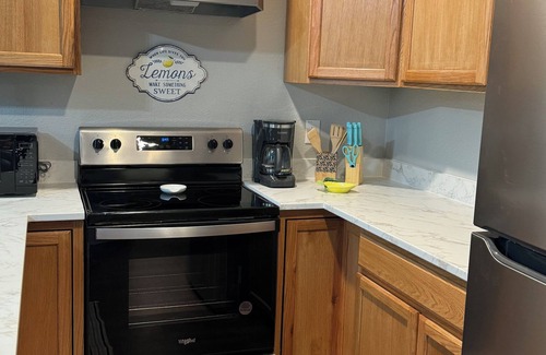 Marshall Apartment | Retreat near ETBU in Marshall