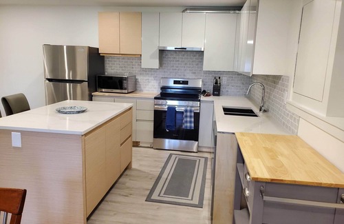 Central Okanagan House | Retreat near Wineries, Beaches, Downtown, or the Hills