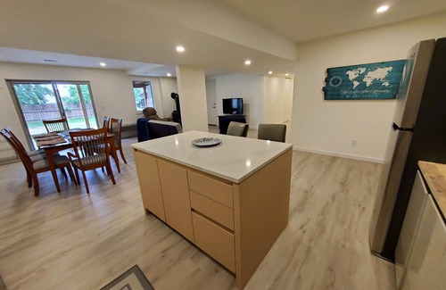 Central Okanagan House | Retreat near Wineries, Beaches, Downtown, or the Hills