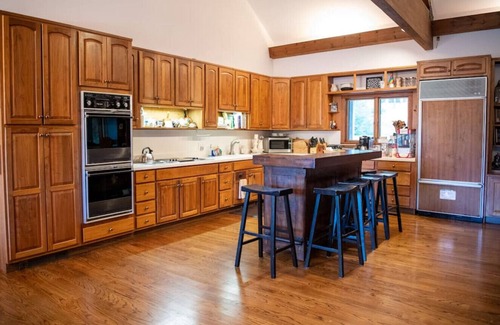Ludlow House | Retreat to this peaceful location and enjoy the private hot tub