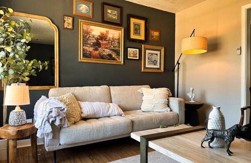Central Oklahoma City House | Retro Design House Nears The Zoo