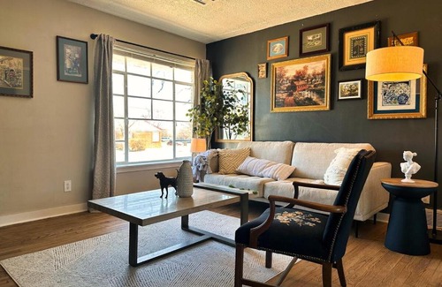 Central Oklahoma City House | Retro Design House Nears The Zoo