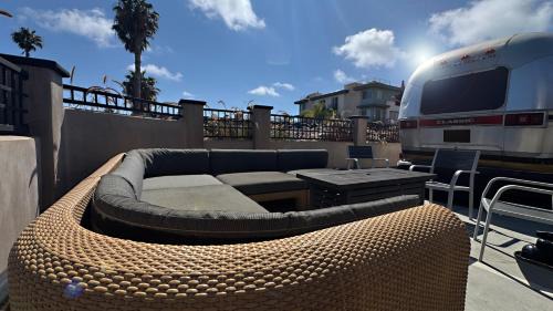 South Oceanside House | Retro Star-Wagon, Ocean Breez at Studios