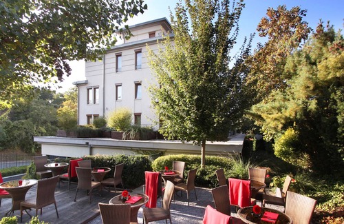 Podoli Hotel | Rezidence Vysehrad