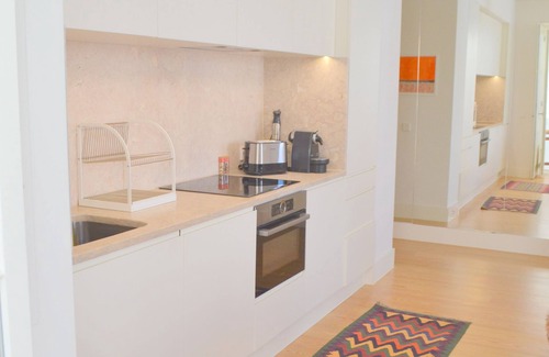 Alfama Apartment | RH MAESTRO 74, luxury & Swimming Pool