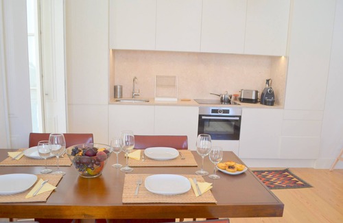 Alfama Apartment | RH MAESTRO 74, luxury & Swimming Pool