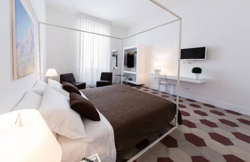 Reggio Calabria Bed & Breakfast | Rhegion B&B - Room with private bathroom