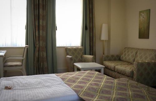 Unkel Hotel | Rheinhotel Schulz