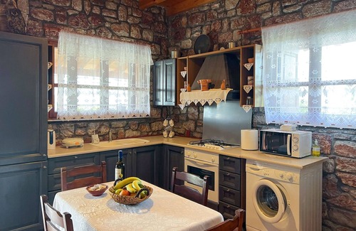 Archangelos House | Rhodes traditional Cottage with private garden