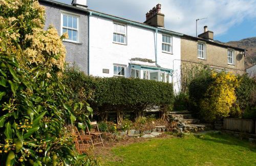 Chapel Stile House | Rhubarb Cottage