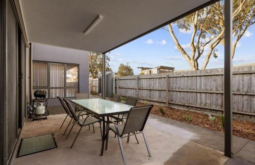 Rhyll House | Rhyll Delight