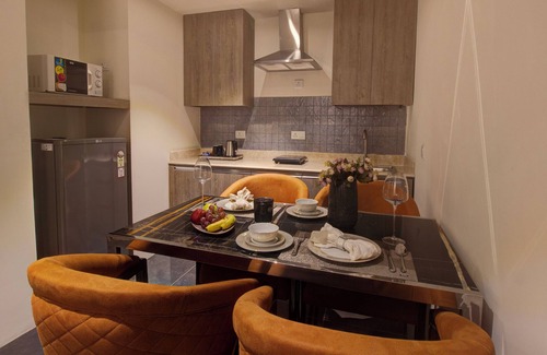 Gurugram Hotel | Rhythm Gurugram, Hotel & Suites, Sohna Road