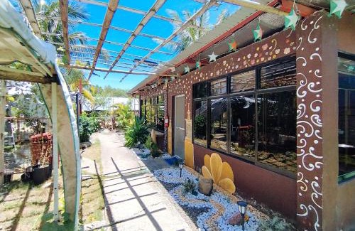 Jaro Hotel | Riannes Beach Resort by RedDoorz