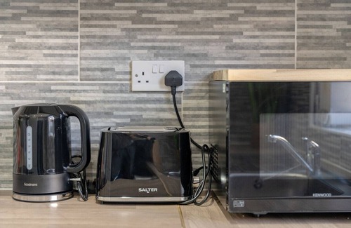 Darwen House | Richmond Terrace |Cosy and Modern Stay