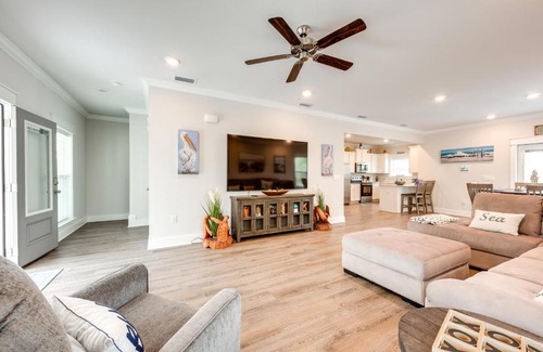 Panacea House | Ride to Shore St Teresa Beach House with Bikes!