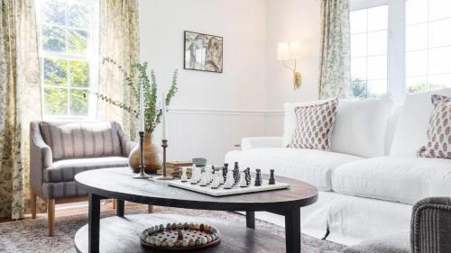 Asheville House | Ridge Valley by AvantStay Upscale Asheville Escape w Pool